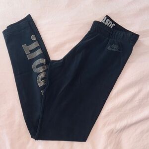Nike Women’s Black Leggings for Active Comfort